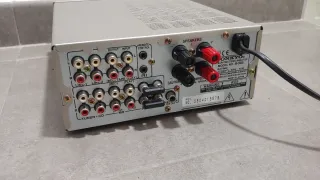 Amplificador Onkyo A-905