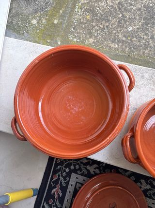 2 Pentole in terracotta con coperchi