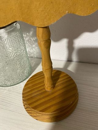 Espositore per collane in legno