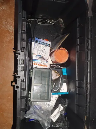 Borsa Tubertini  Canna da pesca e vari accessori