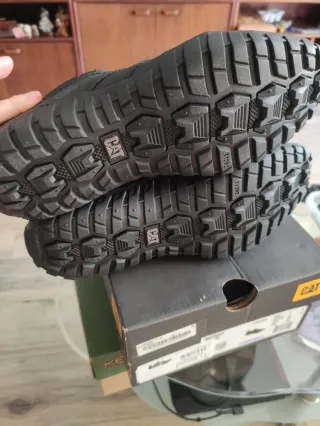 Zapatillas Caterpillar Talla 40 Negras