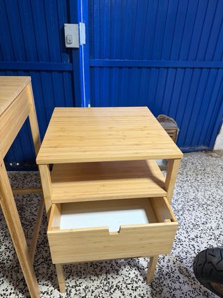 Escritorio/tocador y mesita