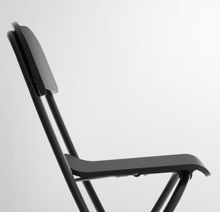 5 Taburetes altos, plegables. Sin estrenar.