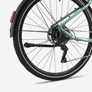 Bicicleta eléctrica trekking motor central cuadro bajo
