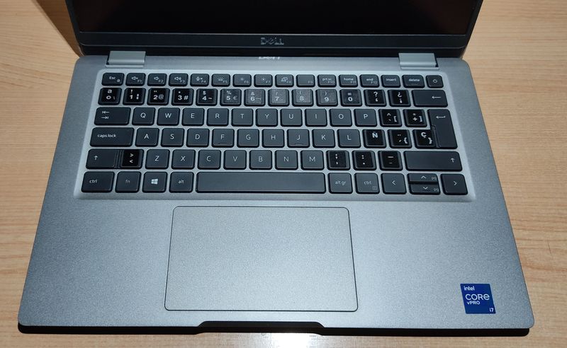 Ultrabook Dell Latitude 5320. FULLHD IPS, i7 afbeelding 3