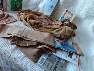 Lote 22 medias calcetín pantis mitad enteras M/L