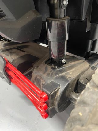 Coche eléctrico infantil Can-Am Maverick 24v