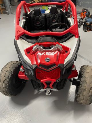 Coche eléctrico infantil Can-Am Maverick 24v