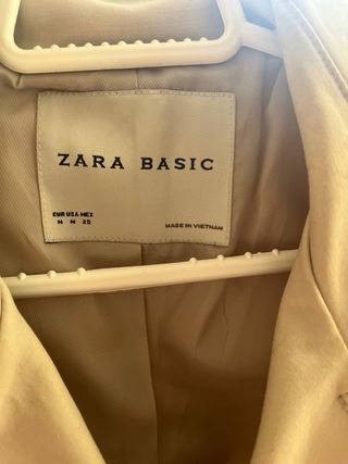 Gabardina Zara Basic Beige Talla M