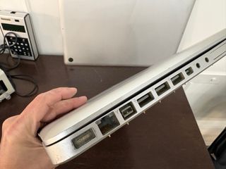 MacBook Pro A1297 16 Plata