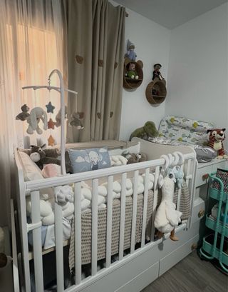 Cuna convertible en cama