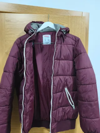 Chaqueta acolchada hombre morada