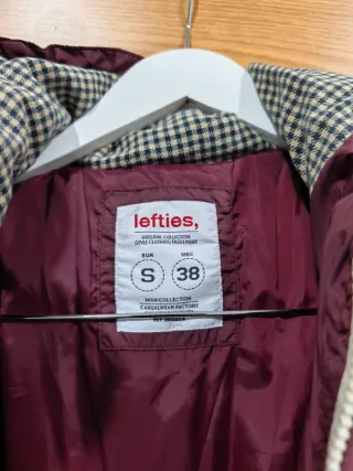 Chaqueta acolchada hombre morada