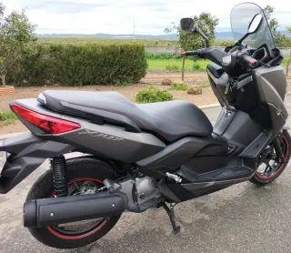 Yamaha X MAX 125 Gris