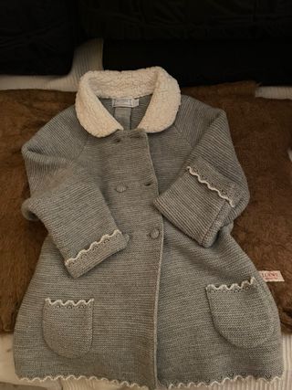 Abrigo niña estampado floral