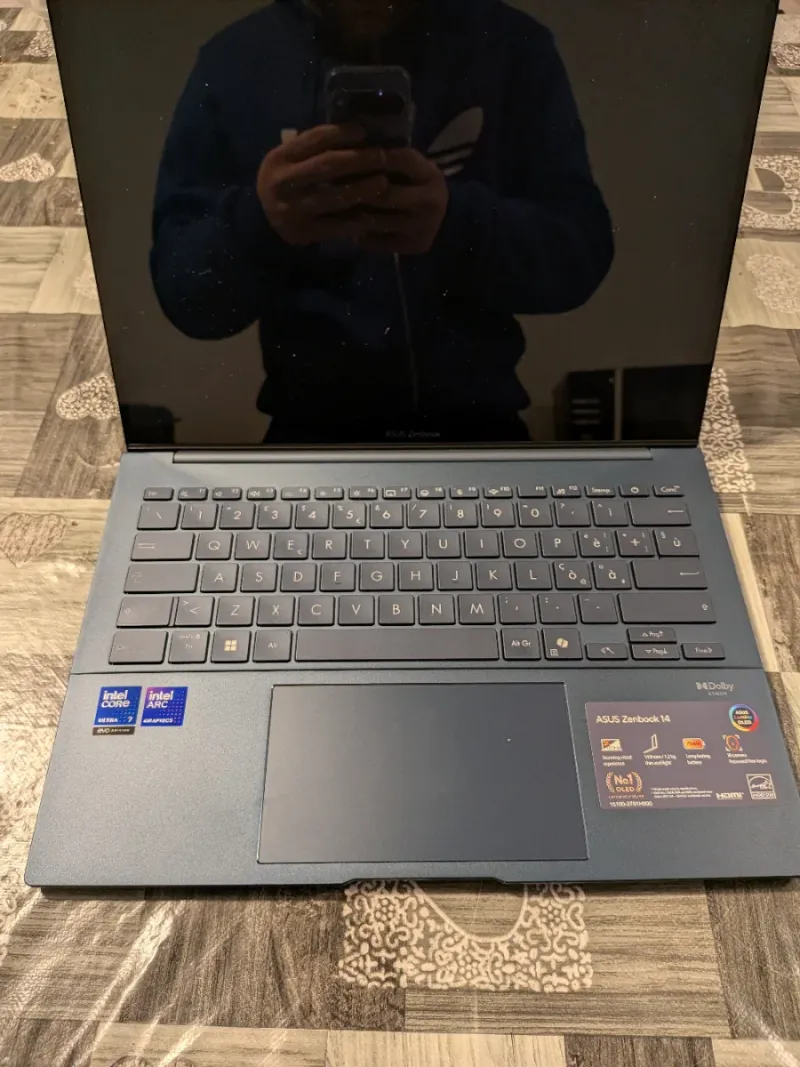ASUS Zenbook 14 OLED UX3405CA-PZ438W