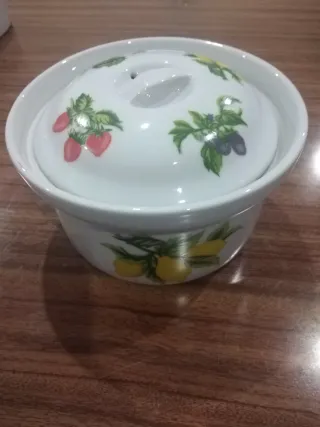 Panela Cerâmica Decorada com Frutas