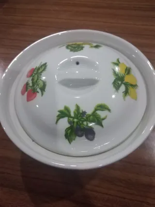 Panela Cerâmica Decorada com Frutas
