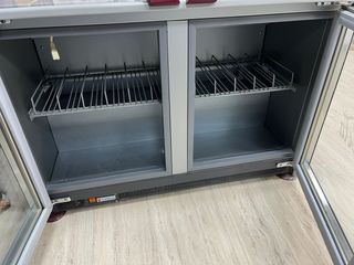 Nevera expositora doble puerta cristal