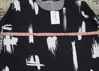 MILLEMODE Camiseta Negra Estampada Talla M