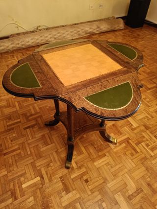 Mesa de juego vintage ajedrez cuero madera