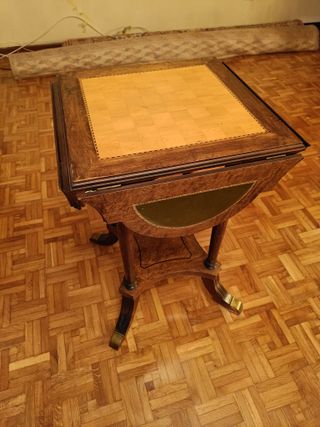 Mesa de juego vintage ajedrez cuero madera
