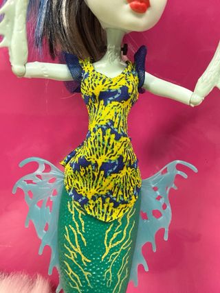 Muñeca Monster High Frankie Stein Sirena