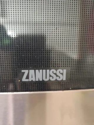 Horno Eléctrico Zanussi