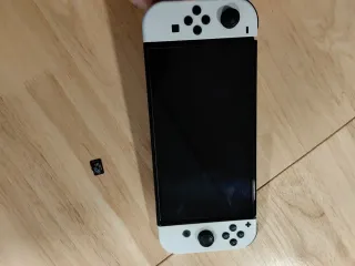 Nintendo Switch OLED Blanca y Negra