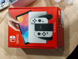 Nintendo Switch OLED Blanca y Negra