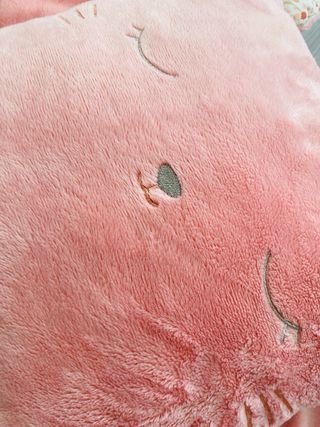 Saco de dormir infantil con almohada a juego