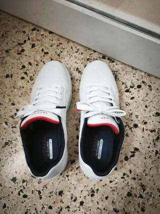 Zapatillas Skechers Uno - Stand On Air Negras