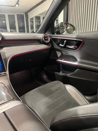 Mercedes-Benz Clase C300 AMG 258cv