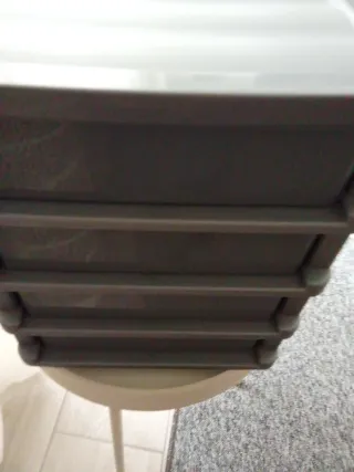 Cajonera 4 cassetti grigio e bianco