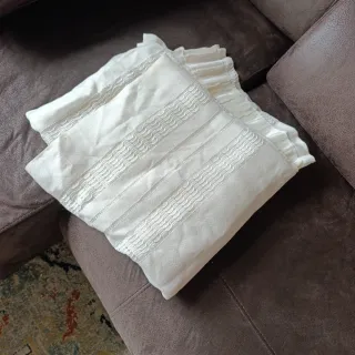 Cortinas de encaje beige