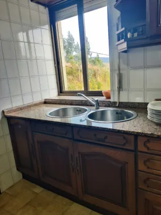 En CUNTIS - Pontevedra- Muebles de cocina madera y