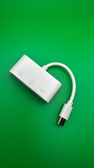 Adaptador Hub USB-C 3 en 1