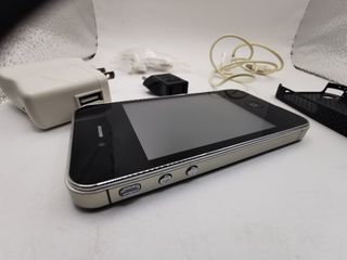 Móvil copia china estilo iPhone F8 TV dual SIM