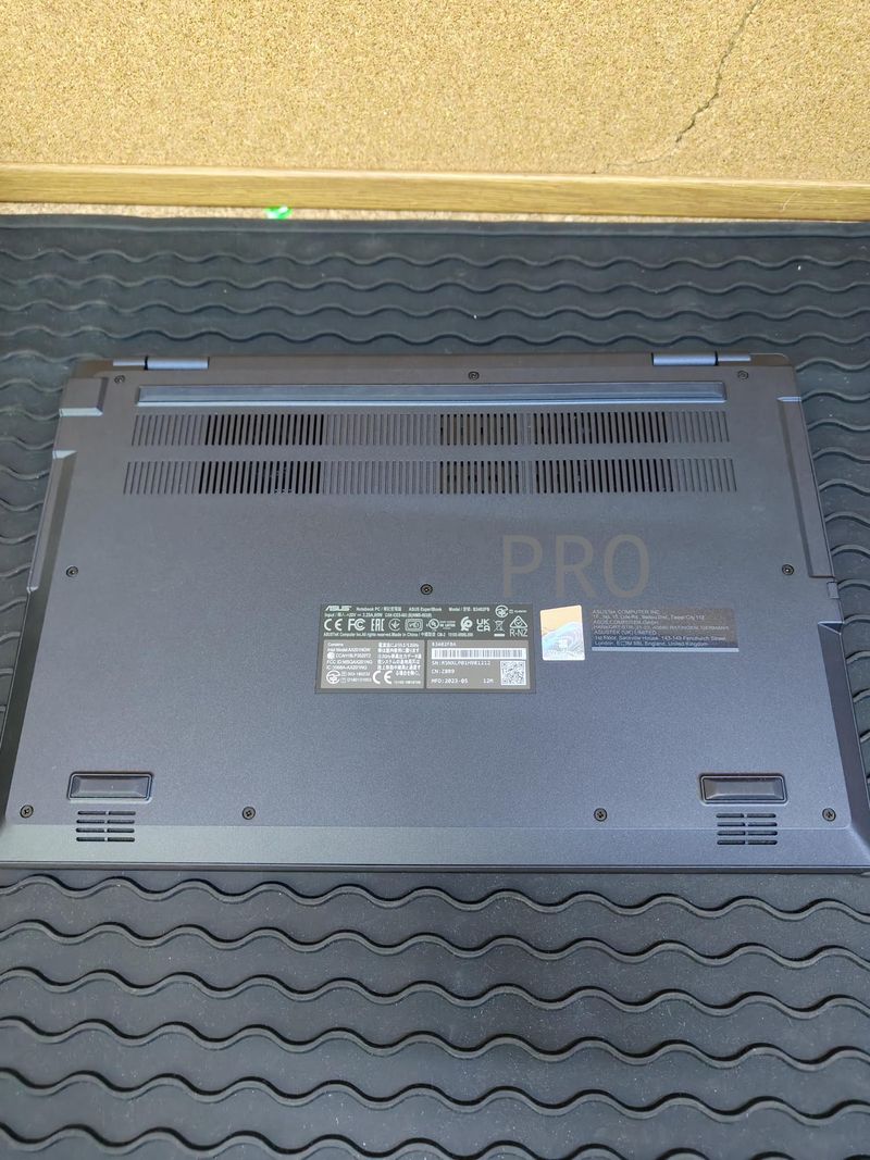 Ordenador portátil convertible Asus afbeelding 7