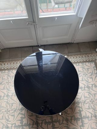 Mesa baja Ikea Strind cristal y metal