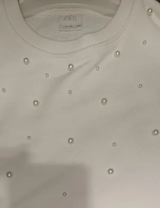 Sudadera Zara perlas T. 11-12 años