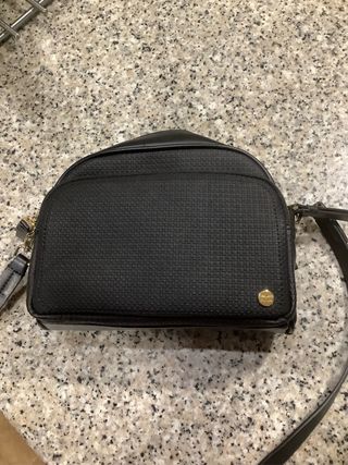 Bolso negro bandolera