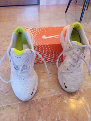 Zapatillas Nike Renew Run T.41 Originales