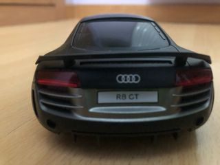 Coche teledirigido Audi R8 GT