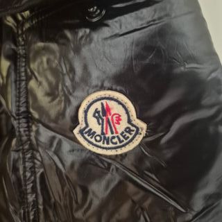 Chaqueta Moncler Maya Negra
