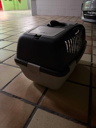 Transportín para gato medidas 55 X 36 x 35.