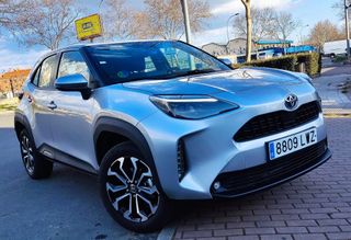Toyota Yaris Cross 120h Hibrido sólo 8.000km!!!