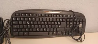 Teclado Kloner Negro USB