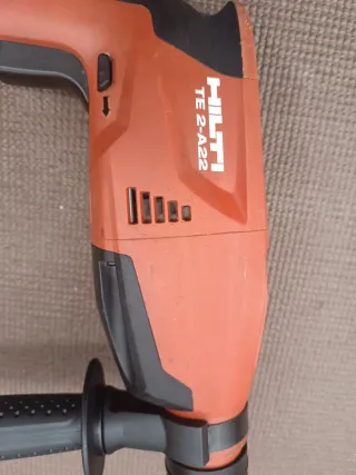 HILTI TE 2-A22 TALADRO PERCUTOR