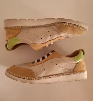 Zapatillas 100% piel, peso pluma